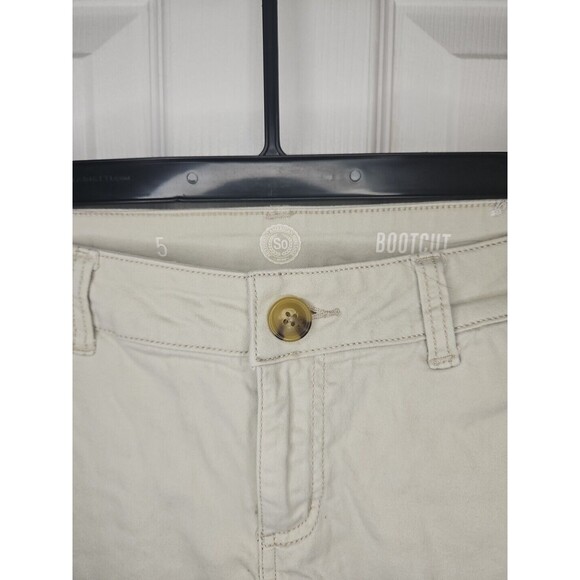 SO Pants Juniors Girls Size 5 Bootcut Stretch Tan Khaki 28 Waist 28 Inseam - Picture 2 of 3